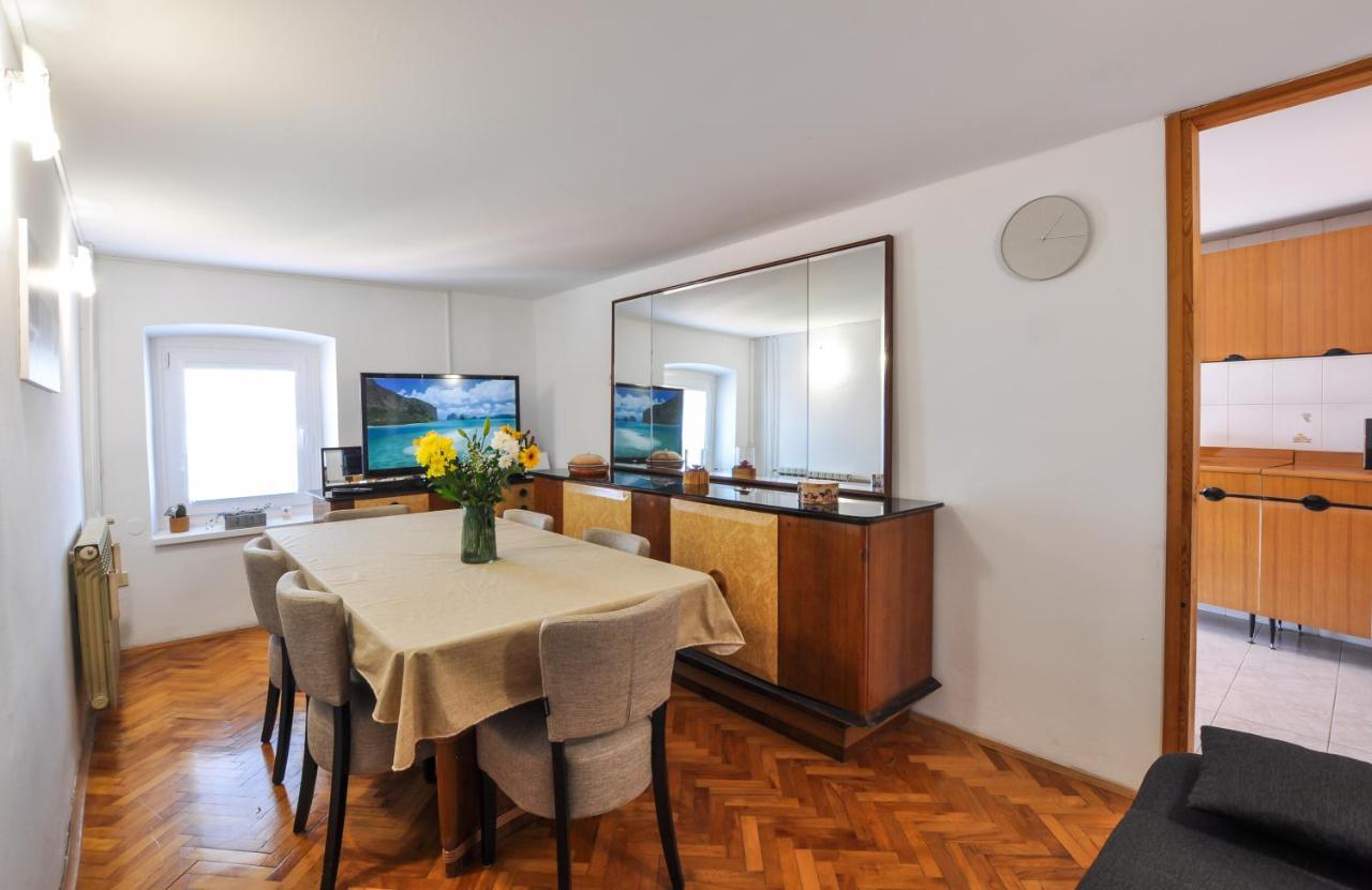 Apartment Katarina Koper - Old Historic Centre With Free Parking Exterior foto